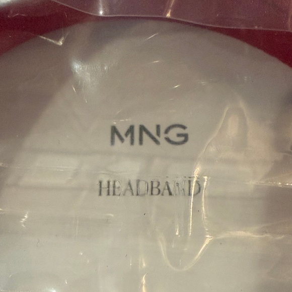 Mango Red Velvet Finished Headband/NWT - Picture 4 of 7